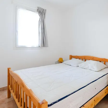 T2 Avec Wifi, Animaux Admis Et Parking A Saint-pierre-la-mer - Fr-1-409-280 Apartment Fleury (Aude)