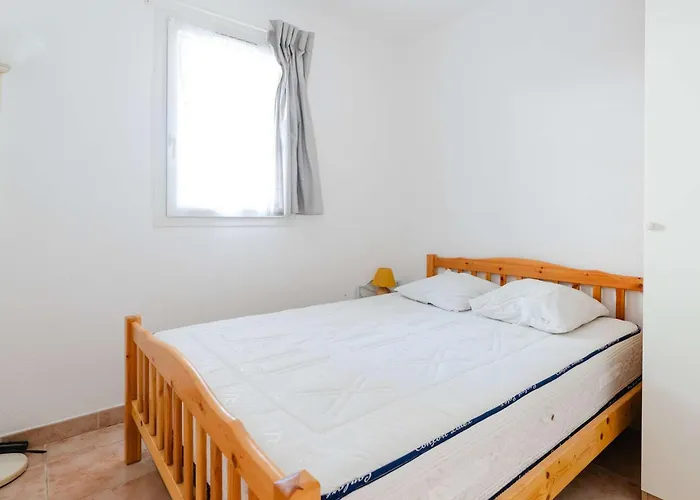 T2 Avec Wifi, Animaux Admis Et Parking à Saint-pierre-la-mer - Fr-1-409-280 Apartamento Fleury (Aude)